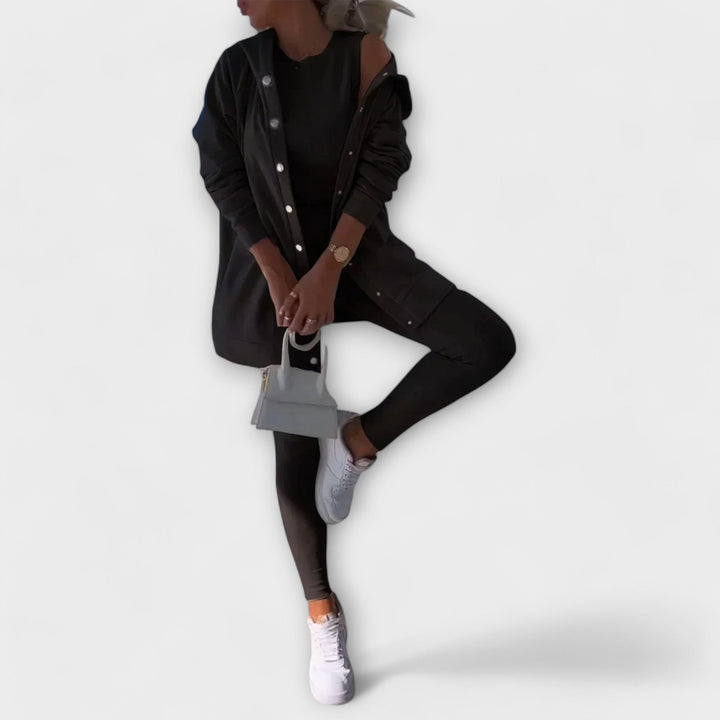 Set di tre pezzi con cardigan