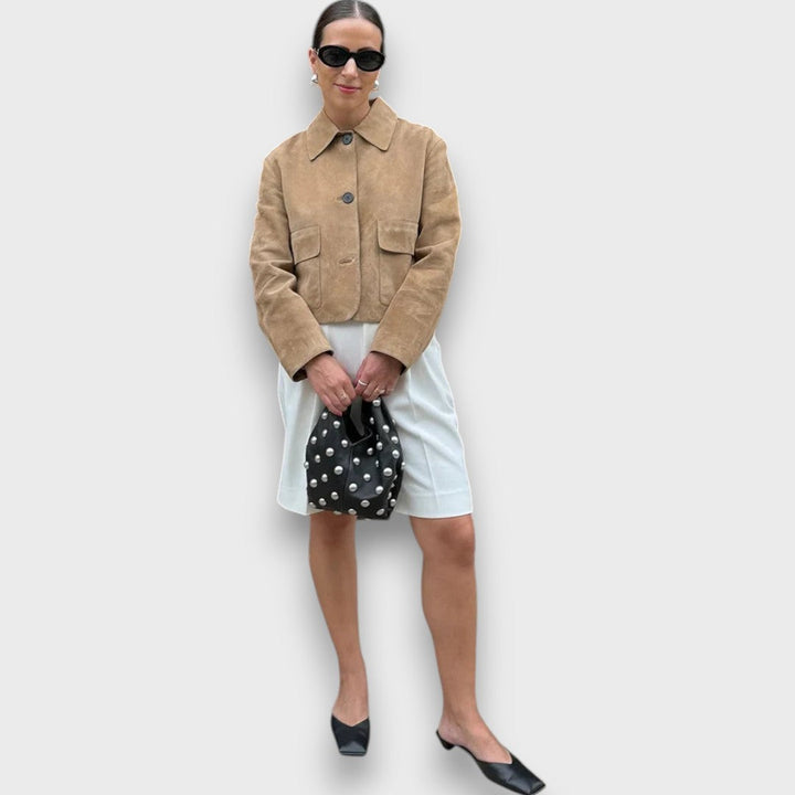 Naomi – Giacca in suede elegante con taglio classico