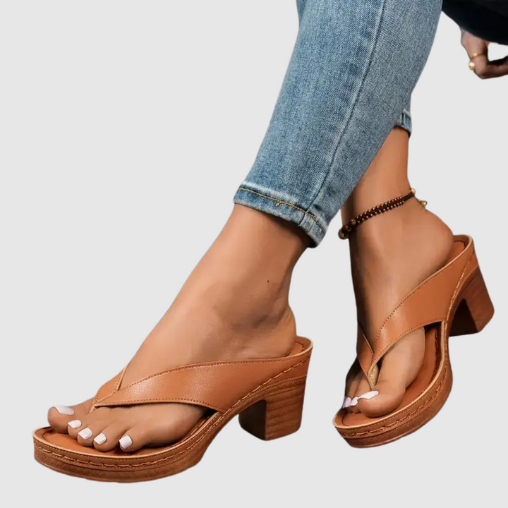 Nina - Sandali comodi con tacco